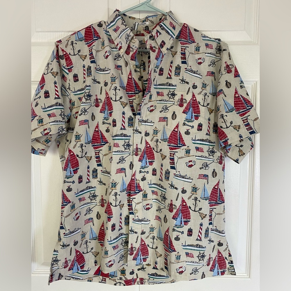 Reyn Spooner Short Sleeve Button-up Shirt Nautical Sailing Hawaii size Medium